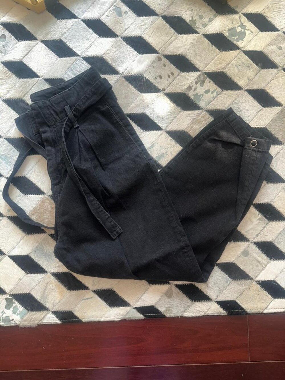Mango NWOT Black Barrel Leg Jeans High Rise Pleated Cuffed Belted Balloon Denim - Picture 14 of 14
